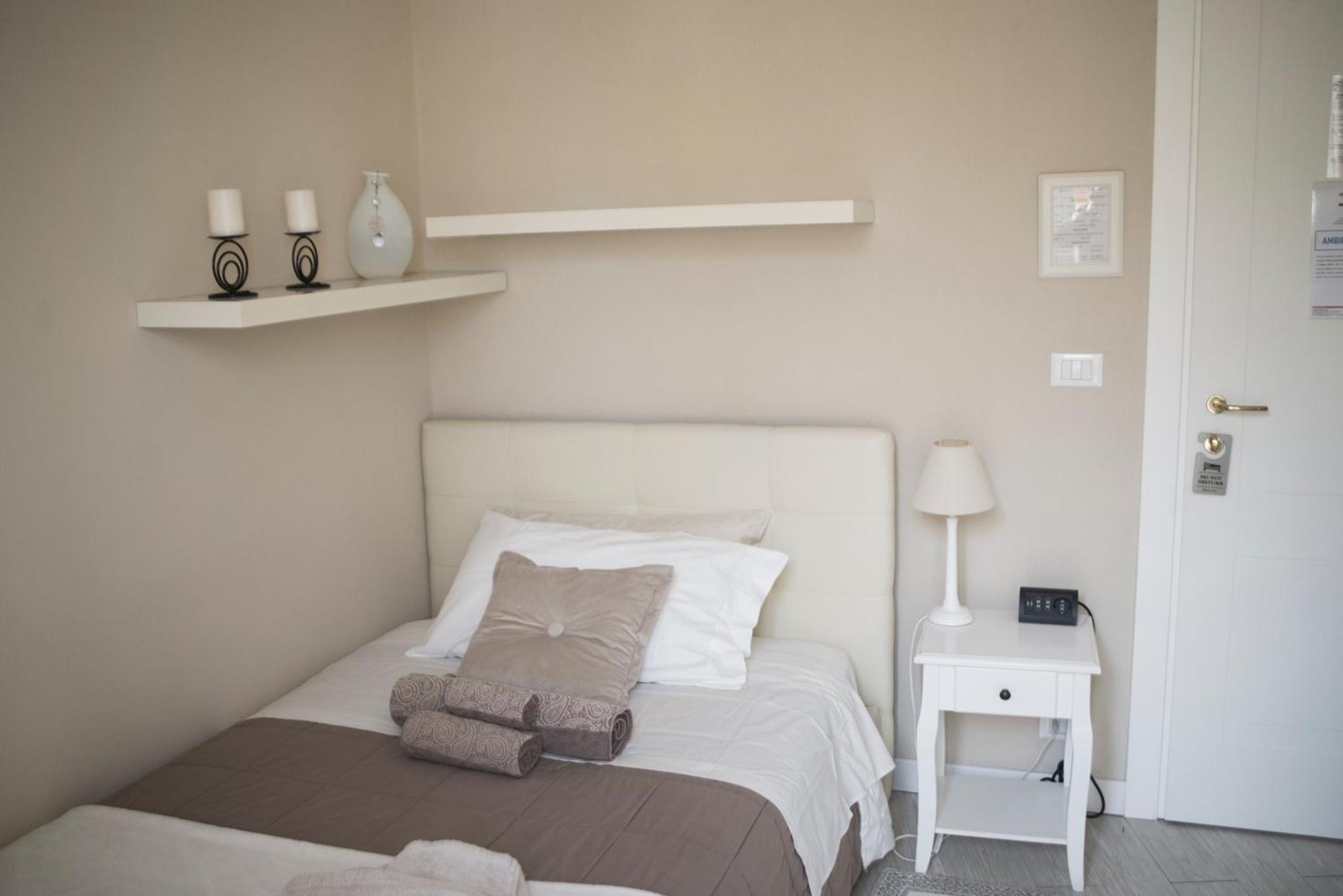 Your House Rooms Genua Exterior foto
